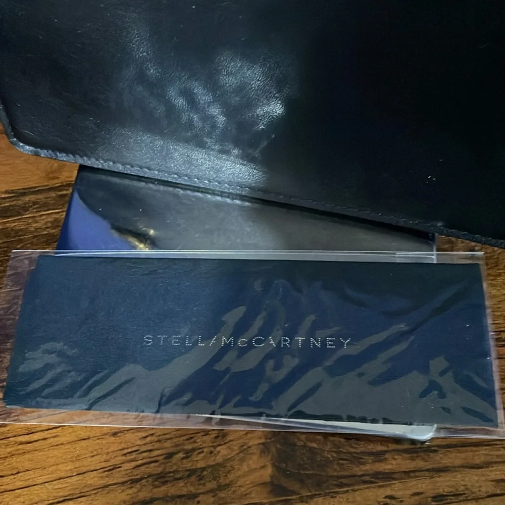 Stella McCartney Small Vegan Leather Black Case Zipper Clutch Pouch - Picture 4 of 4